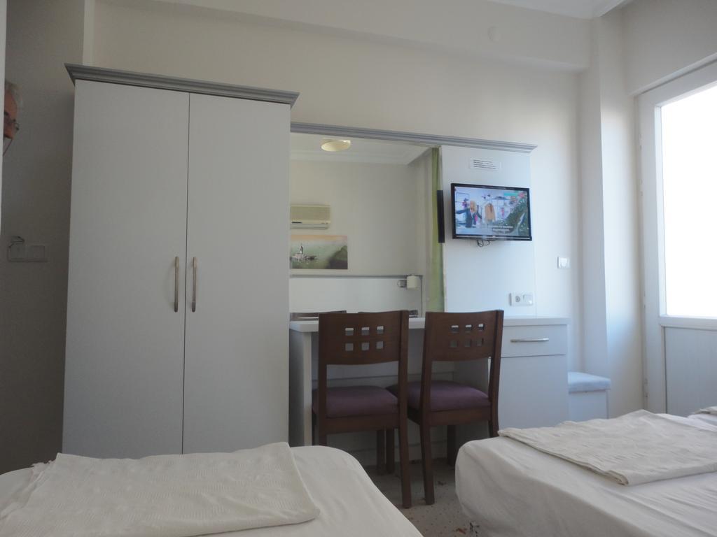 Cicek Hotel & Apartments Fethiye Quarto foto