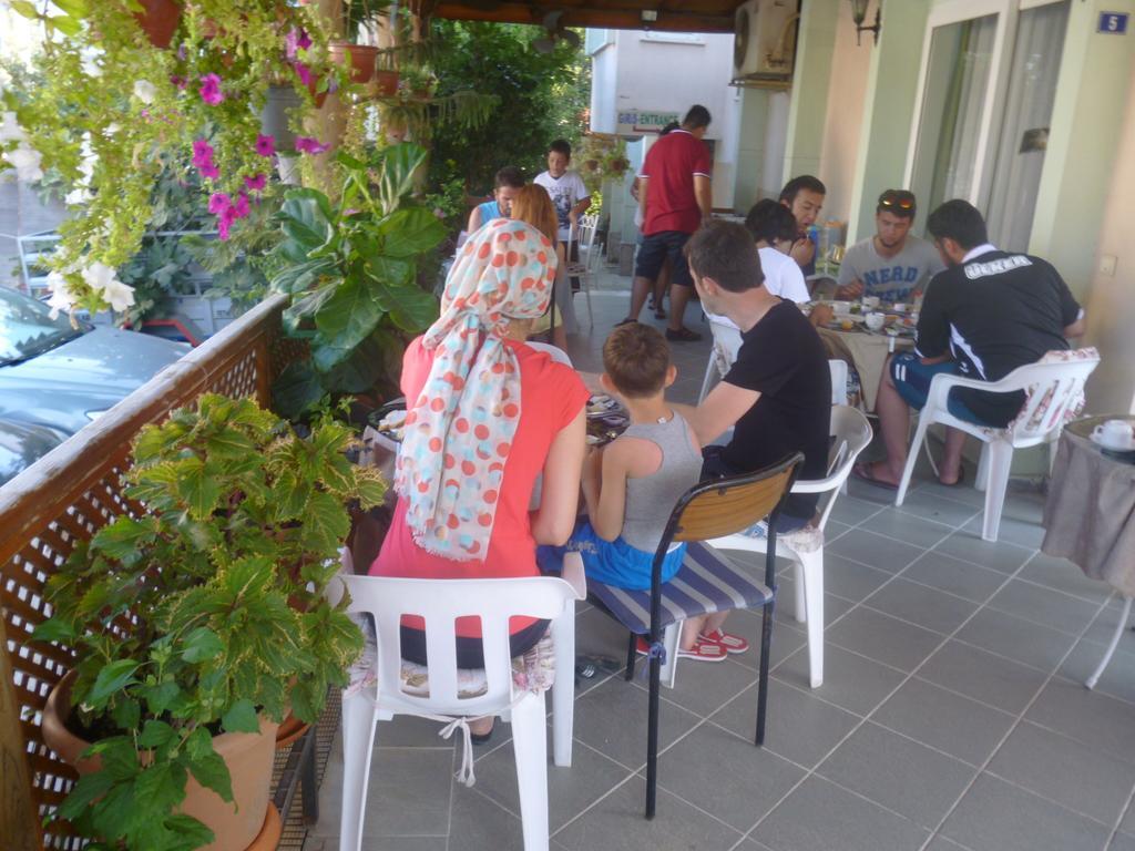 Cicek Hotel & Apartments Fethiye Exterior foto