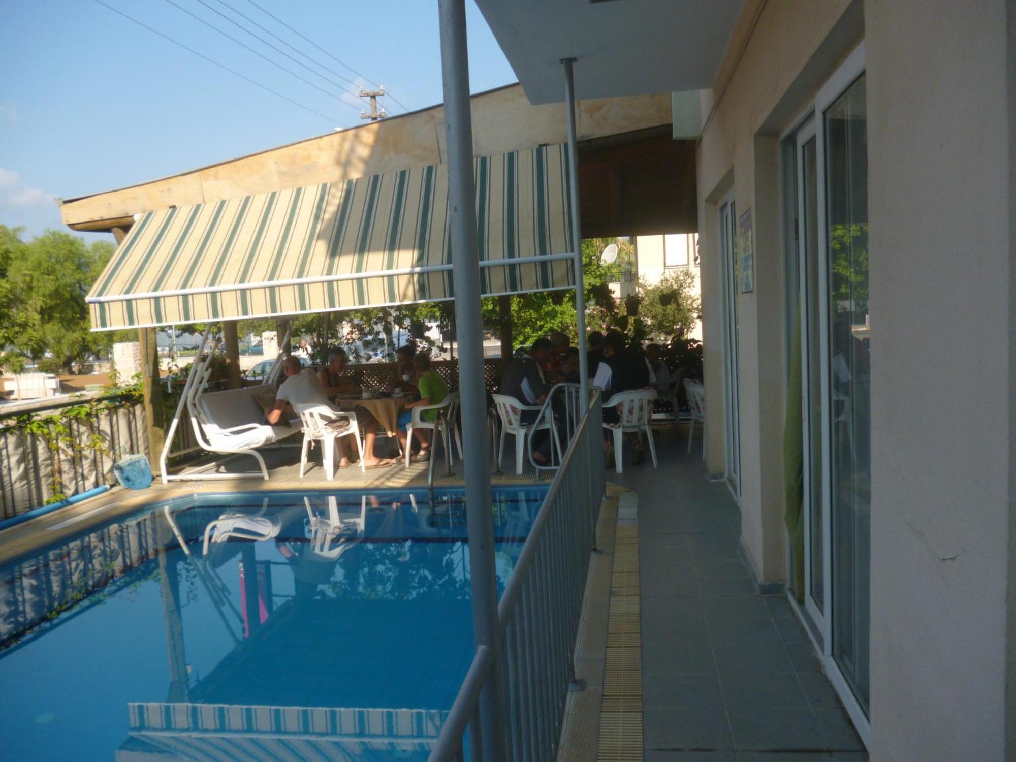Cicek Hotel & Apartments Fethiye Exterior foto