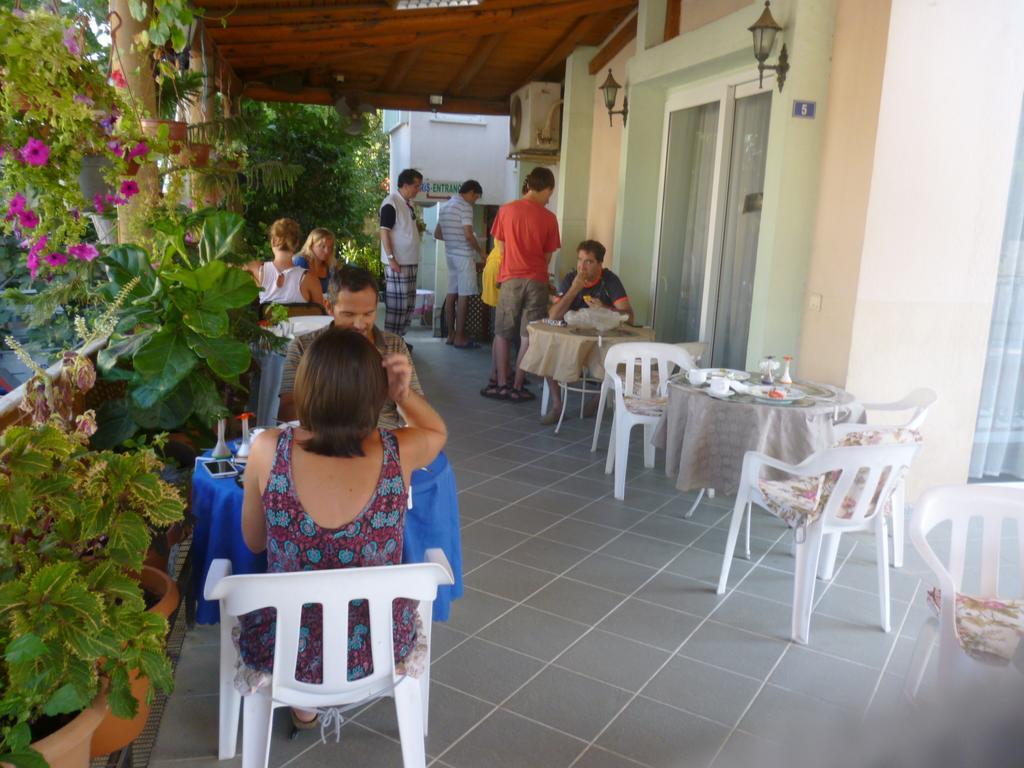 Cicek Hotel & Apartments Fethiye Exterior foto